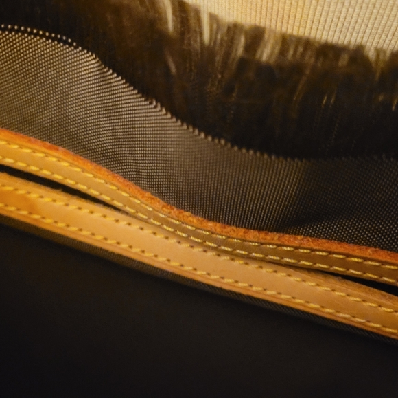 Auth Louis Vuitton Monogram Evasion Boston Travel Bag Hand Bag (Unisex) - Picture 9 of 16